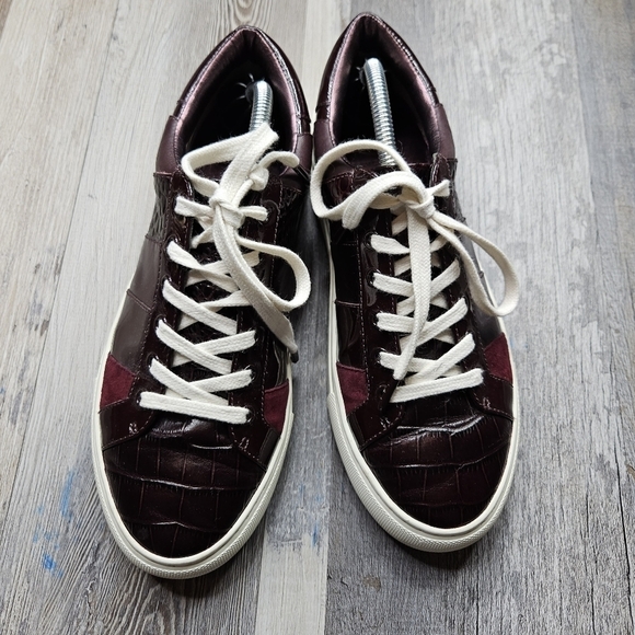 Tory Burch Ames Sneaker Malbec - Picture 2 of 11